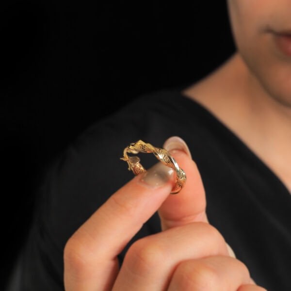 14 Ayar Altın Sarmal Halka Küpe