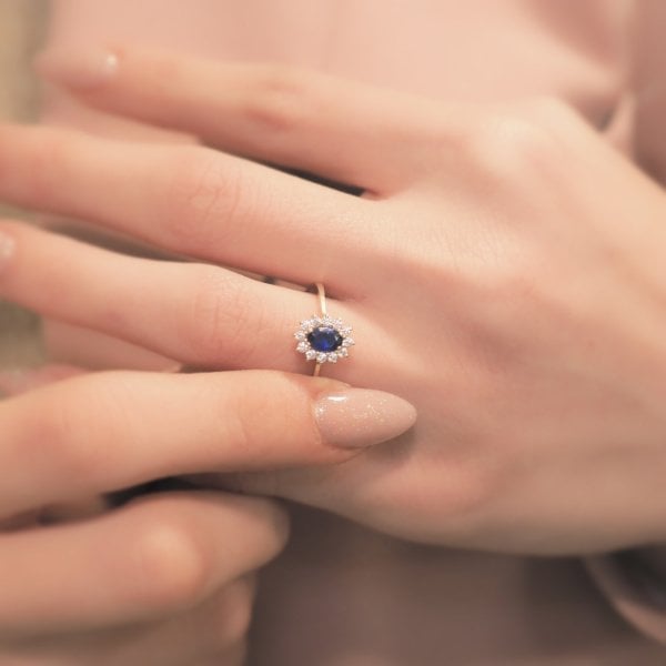 14 Ayar Altın Mavi Papatya Yüzük