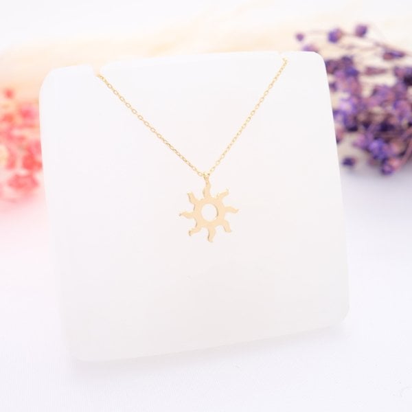 14 Ayar Altın Güneş Kolye