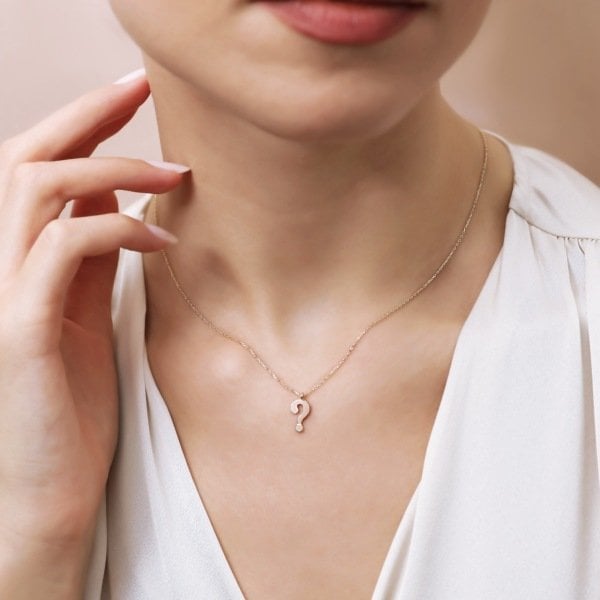 14 Ayar Altın Soru İşareti Kolye