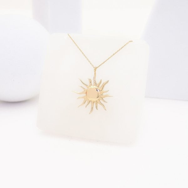 14 Ayar Altın Güneş Kolye