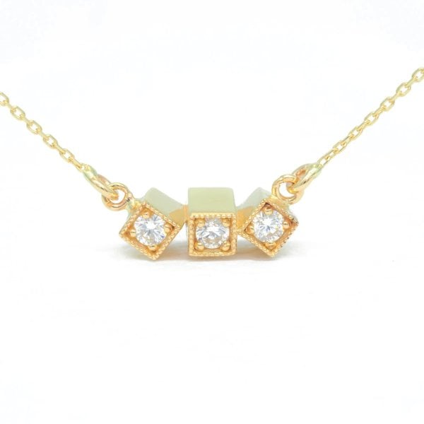 14 Ayar Altın Küp Geometrik Kolye