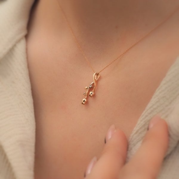 14 Ayar Altın Gül Kolye