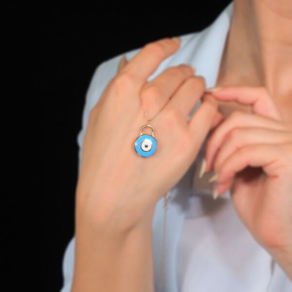 14 Ayar Altın Nazar Boncuk Kilitli Kolye