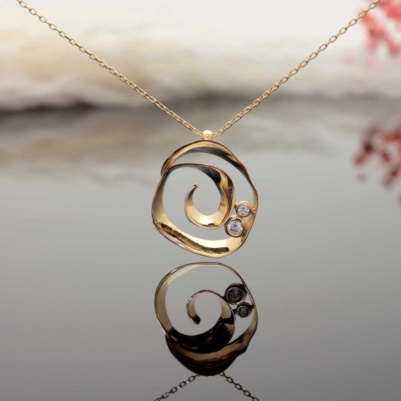 14 Ayar Altın 2 Taşlı Spiral Kolye