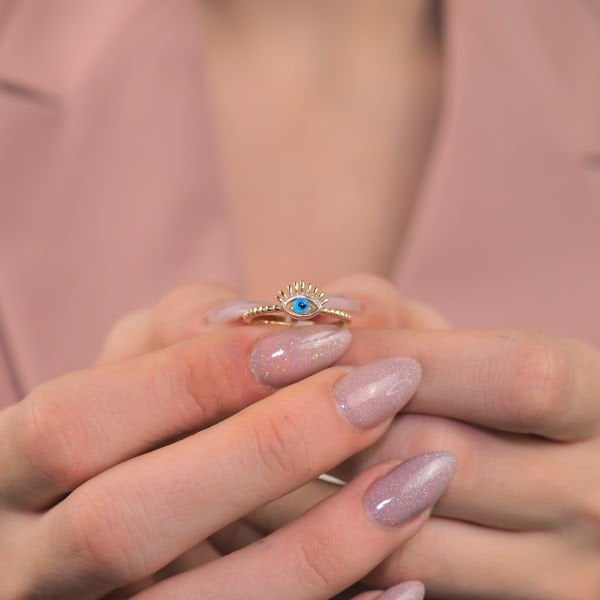 14 Ayar Altın Göz Yüzük