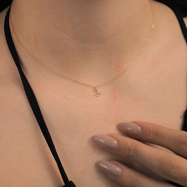 14 Ayar Altın Mini Çapa Kolye