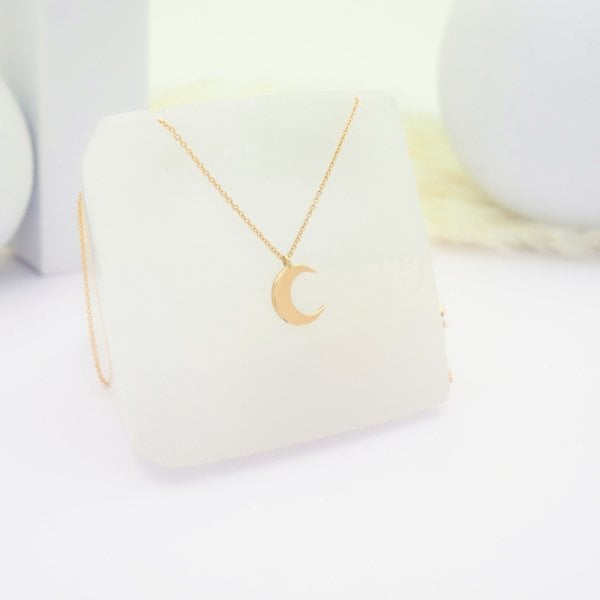 14 Ayar Altın Hilal Kolye