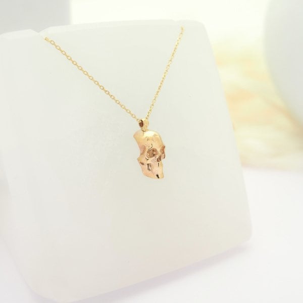 14 Ayar Altın Kuru Kafa Kolye