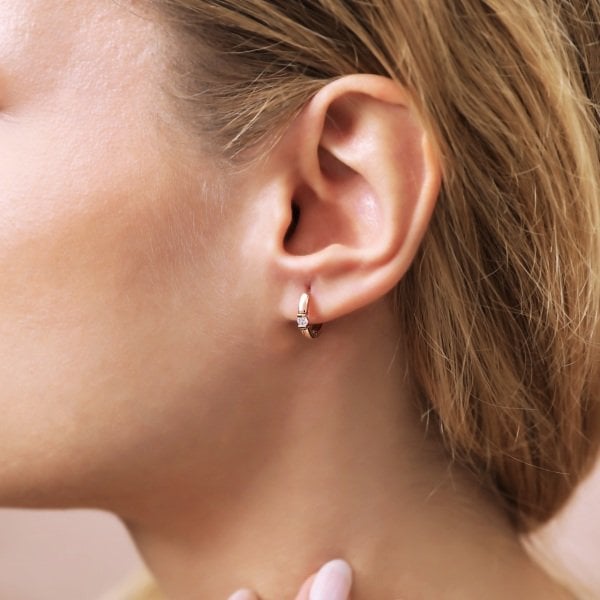 14 Ayar Altın Tek Taş Küpe