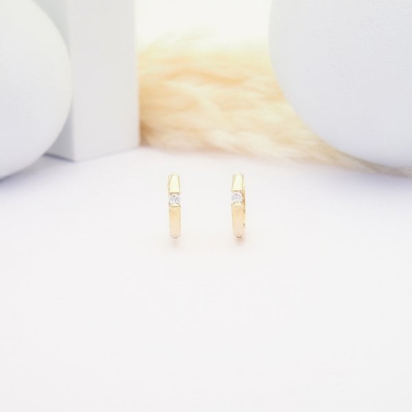 14 Ayar Altın Tek Taş Küpe