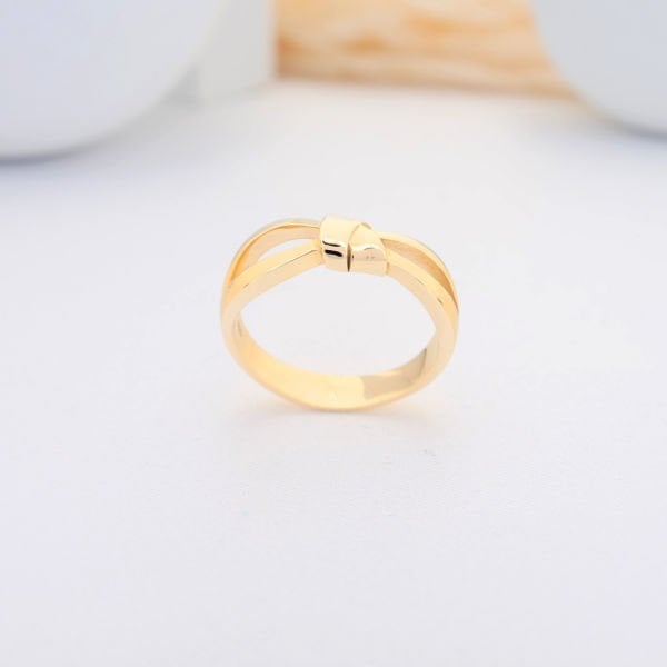 14 Ayar Altın Fiyonk Detaylı Yüzük