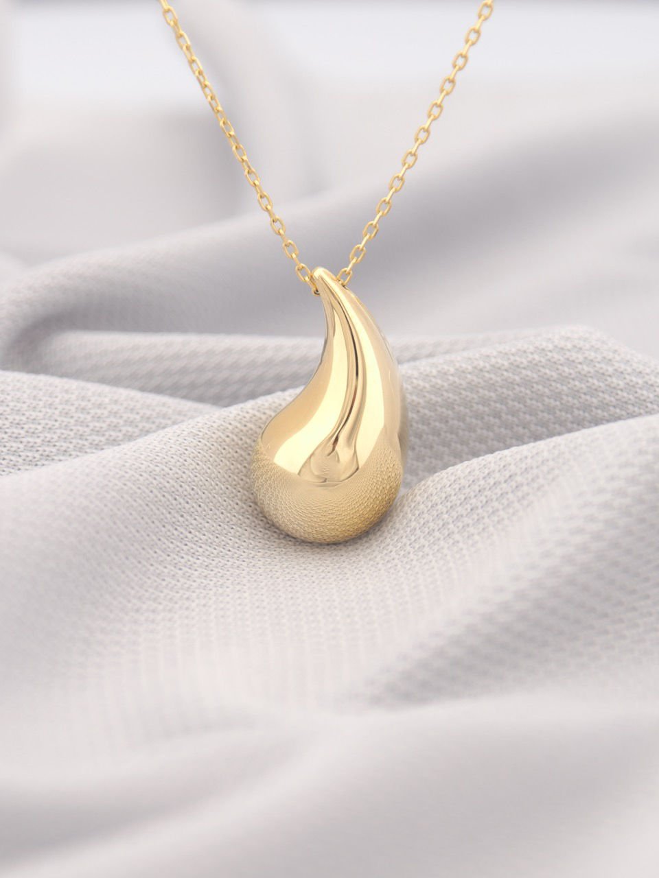 14 Ayar Altın Drop Kolye