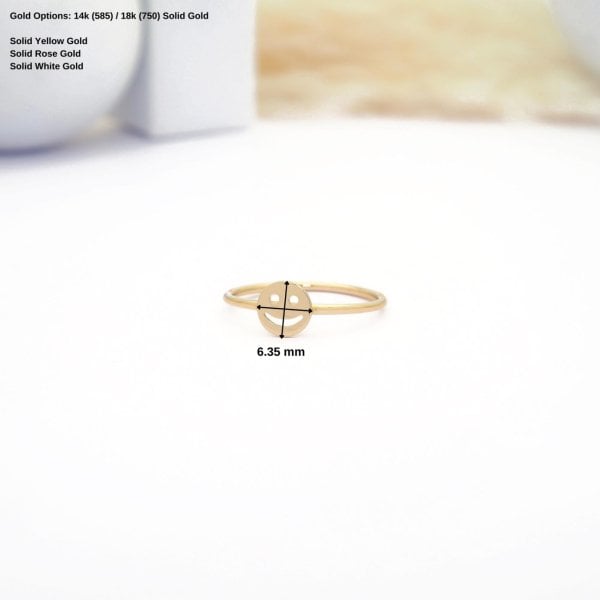 14 Ayar Altın Minimal Gülen Surat Yüzük