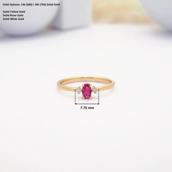 14 Ayar Altın Pembe Oval Taşlı Yüzük