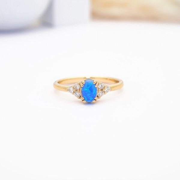 14 Ayar Altın Oval Opal Taşlı Yüzük