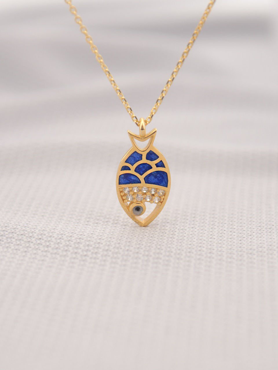 14 Ayar Altın Mavi Mineli Balık Kolye