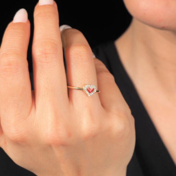 14 Ayar Altın Kahverengi Kalp Taşlı Yüzük