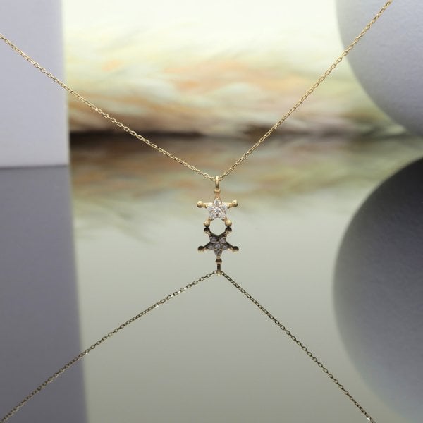 14 Ayar Altın Mini Yıldız Kolye