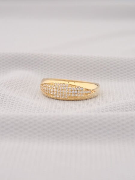 14 Ayar Altın Taşlı Tasarım Yüzük