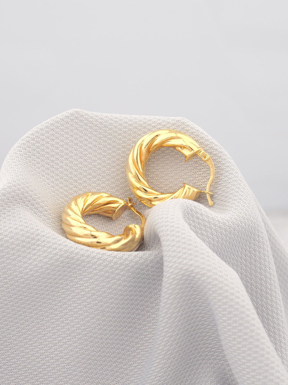 14 Ayar Altın Burgu Küpe