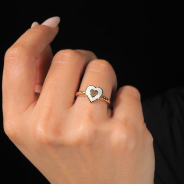 14 Ayar Altın Kalp Beyaz Yüzük