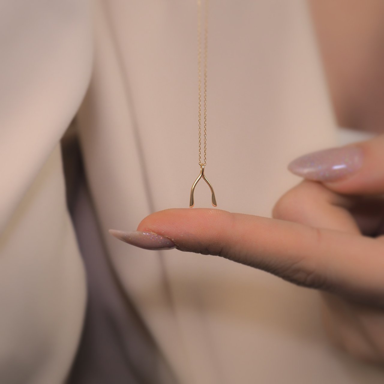 14 Ayar Altın Lades Kemiği Kolye