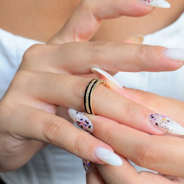 14 Ayar Altın Siyah Mineli Zincir Tasarım Yüzük