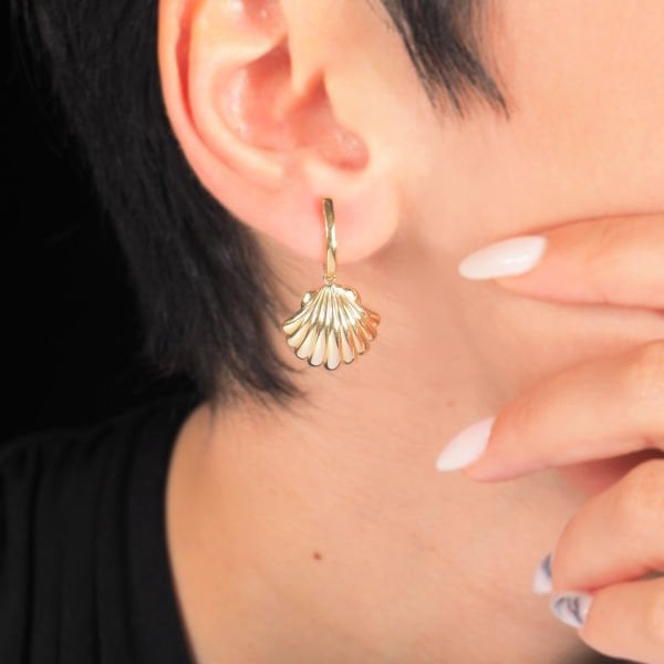 14 Ayar Altın Midye Sallantılı Küpe