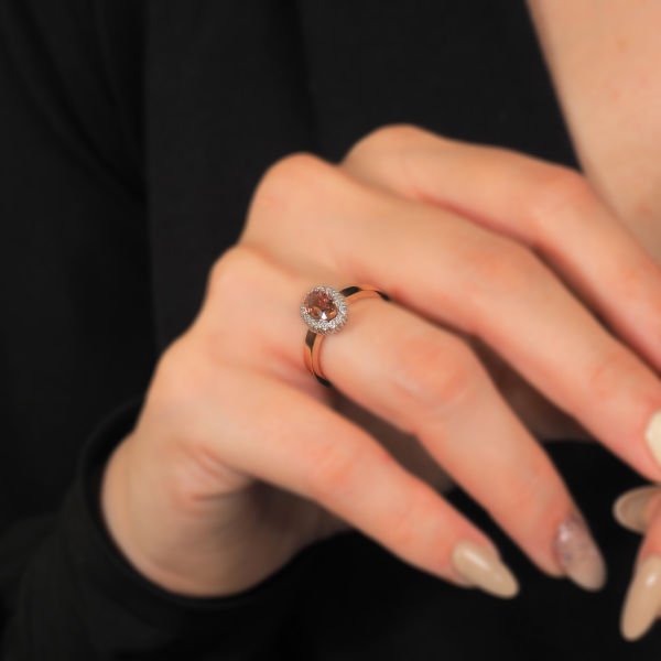 Turmalin Pırlanta 14 Ayar Altın Oval Yüzük