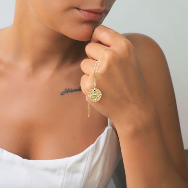 14 Ayar Altın Akrep Burcu Kolye