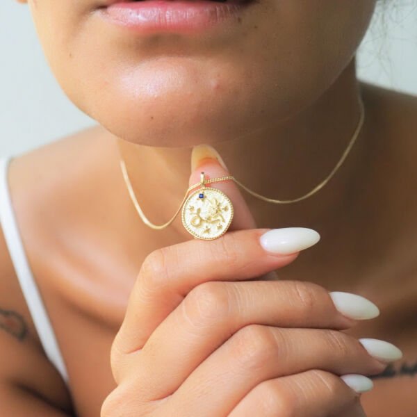 14 Ayar Altın Oğlak Burcu Kolye