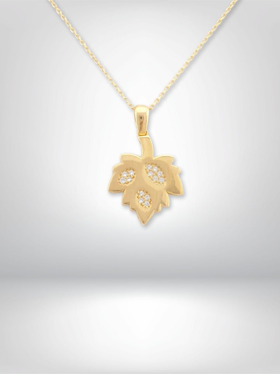 14 Ayar Altın Yaprak Figürlü Kolye