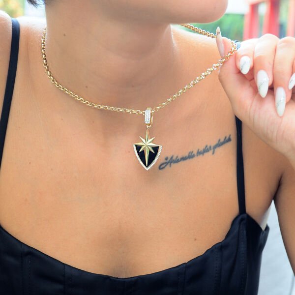 Kuzey Yıldızı Kalkan Charm Zincirsiz