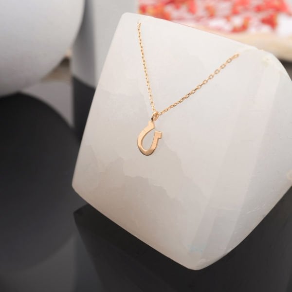 14 Ayar Altın At Nalı Kolye