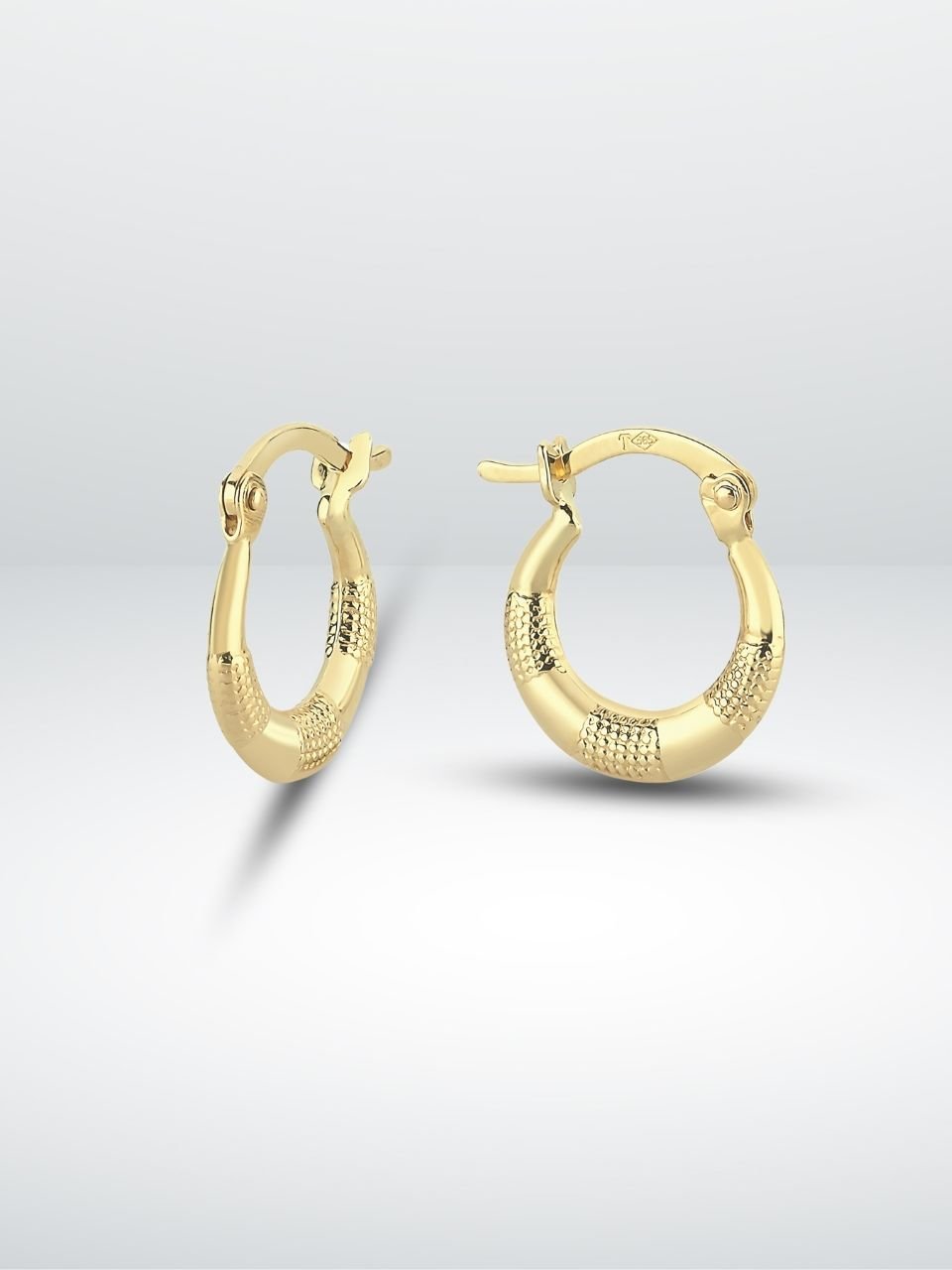 14 Ayar Altın Desenli Halka Küpe