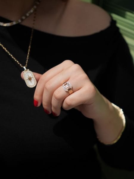 Baget Taşlı Tasarım Yüzük