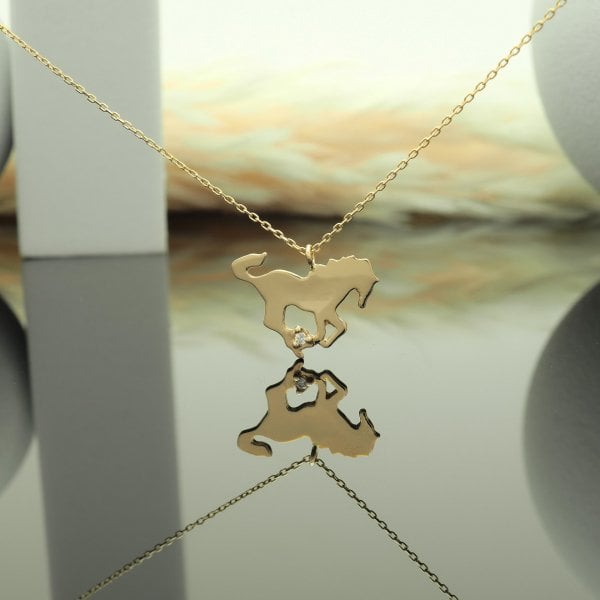 14 Ayar Altın At Uçlu Kolye