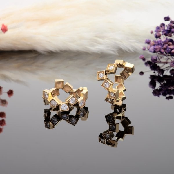 14 Ayar Altın Geometrik Küp Küpe