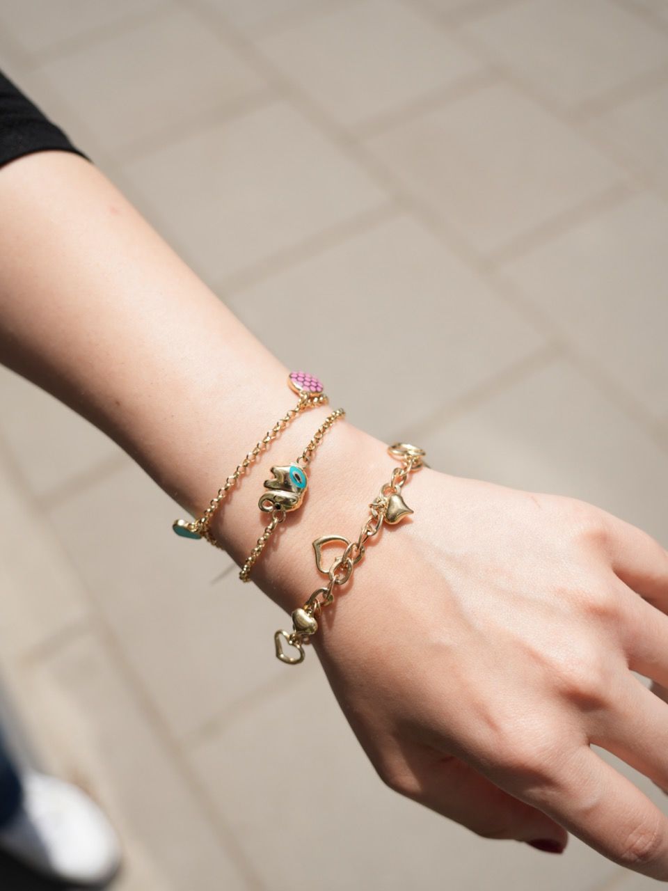 Kalpli Tasarım Bileklik