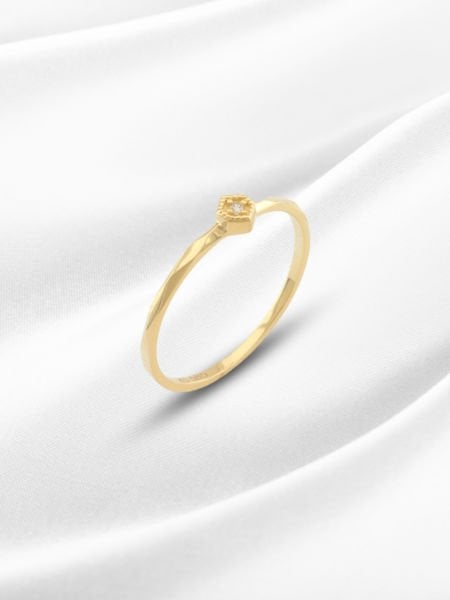 14 Ayar Altın Tektaş Minimal Yüzük