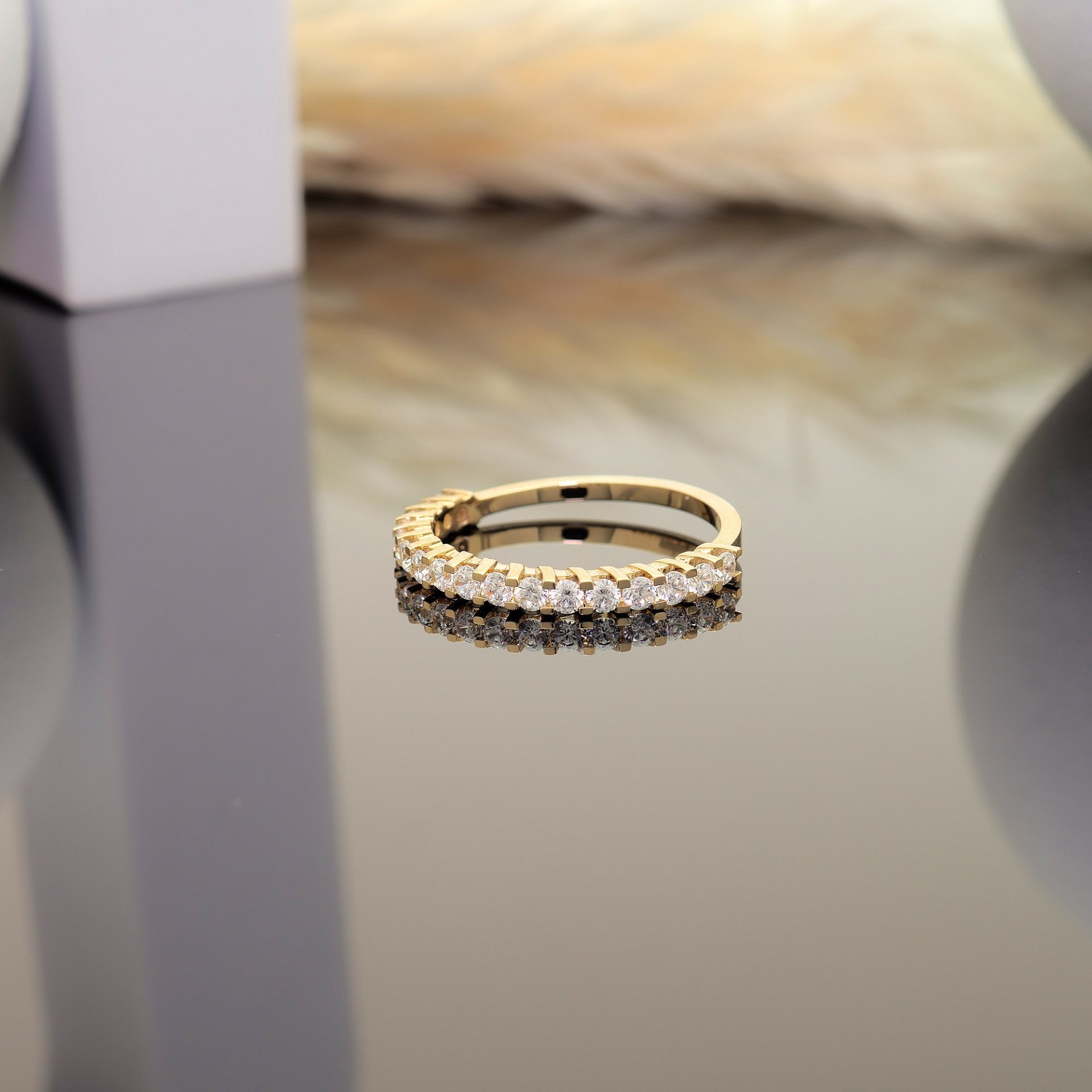 14 Ayar Altın Yarımtur Yüzük